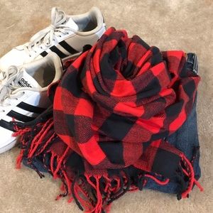 J. Crew Factory Blanket Scarf in Buffalo Plaid